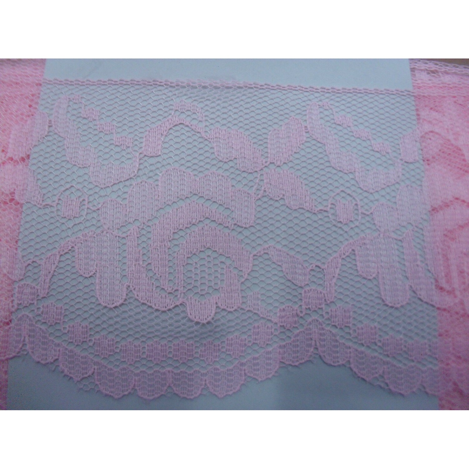 MERLETTO RASCHEL MORBIDO PER  ABBIGLIAMENTO E VARIE 16 COLORI H. 7 cm. 1 METRO