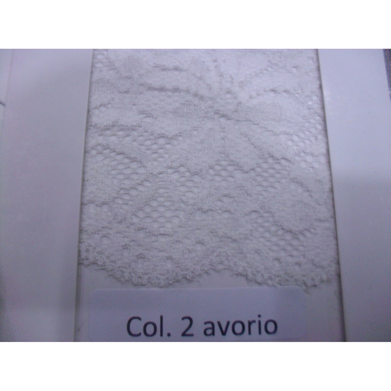 MERLETTO  ELASTICIZZATO MORBIDO X ABBIGLIAMENTO E VARIE.H. 6 cm. COL. VARI 1 MT.