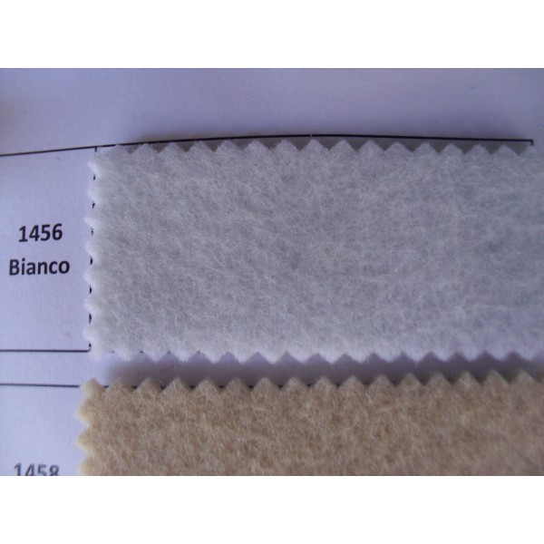 FELTRO SPESSORE 3 mm. (peso gr. 600 mtl.) 100% POLIESTERE 50X100 cm.