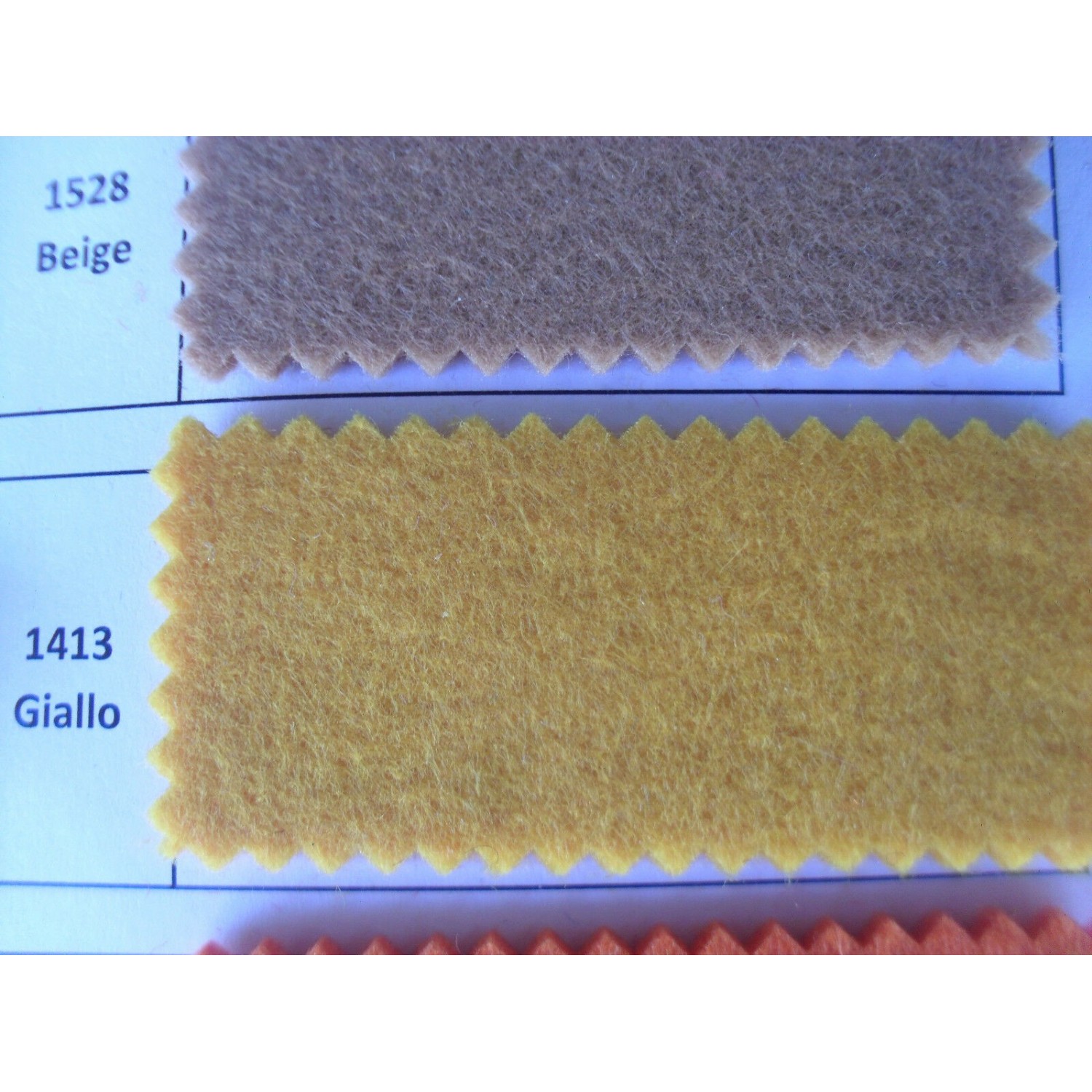 FELTRO SPESSORE 3 mm. (peso gr. 600 mtl.) 100% POLIESTERE 50X100 cm.