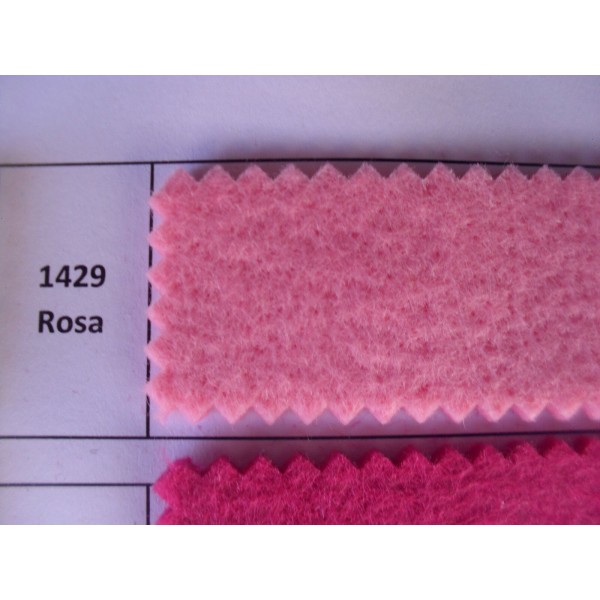 FELTRO SPESSORE 3 mm. (peso gr. 600 mtl.) 100% POLIESTERE 50X100 cm.