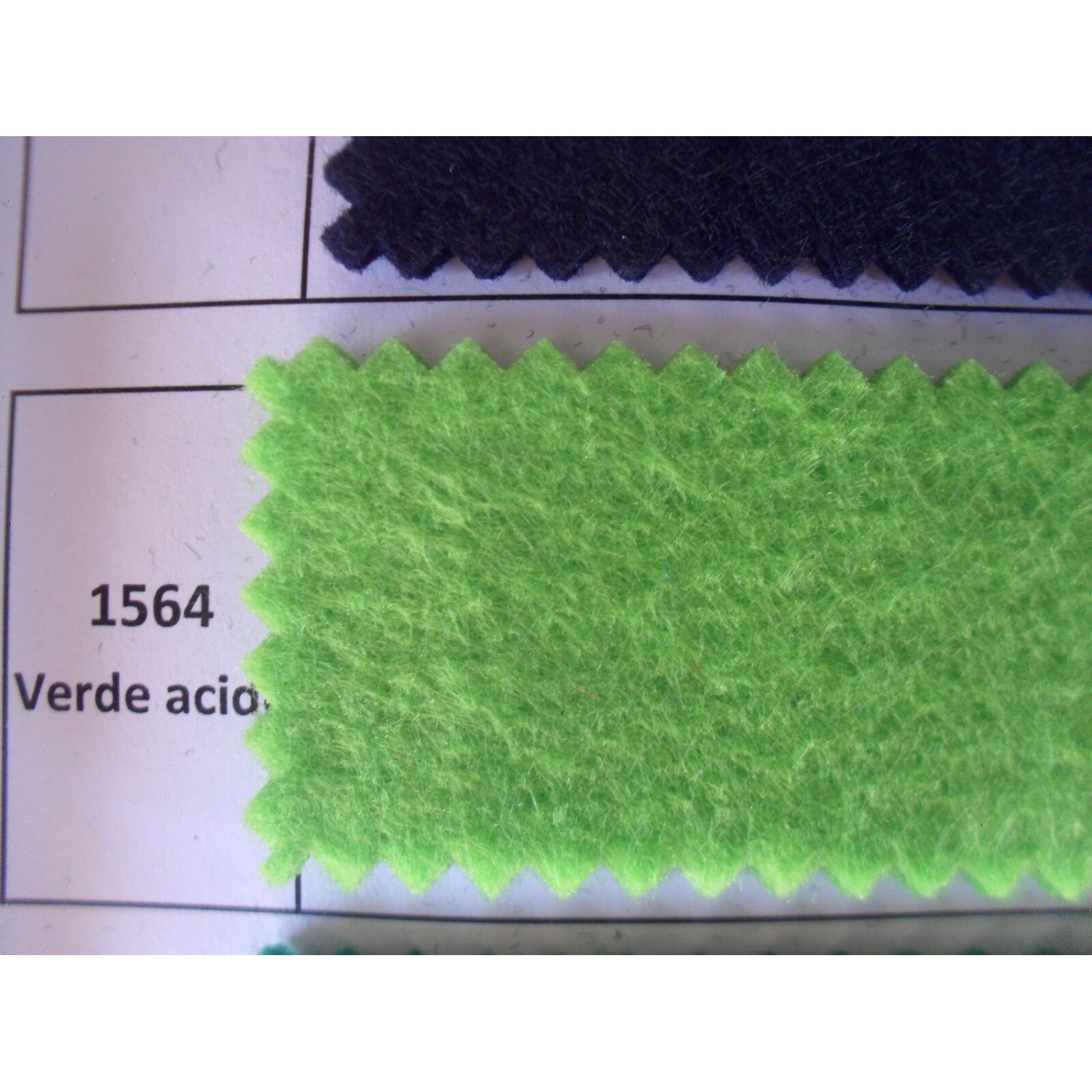 FELTRO SPESSORE 3 mm. (peso gr. 600 mtl.) 100% POLIESTERE 50X100 cm.