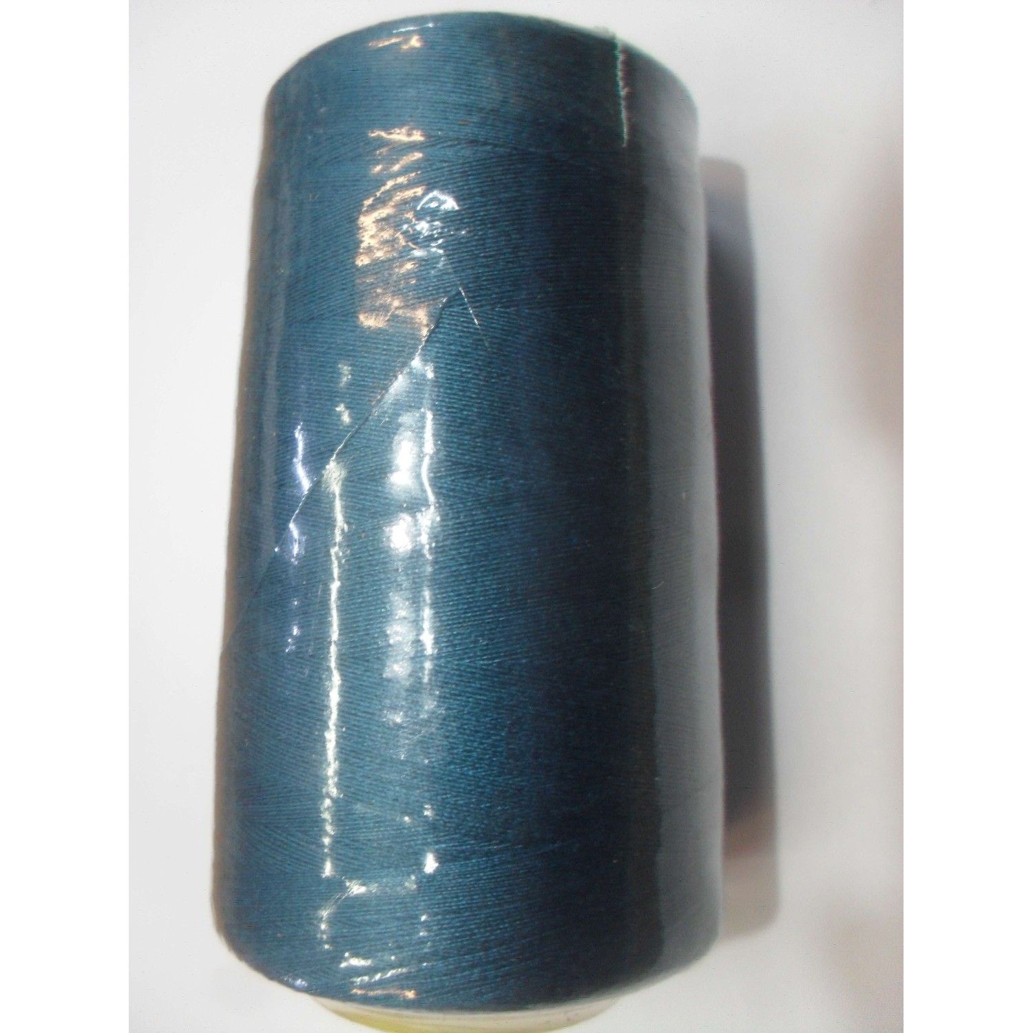 Cono per cucire titolo 40/2 100% poliestere a scelta da 4.000 yard o 10.000 yard