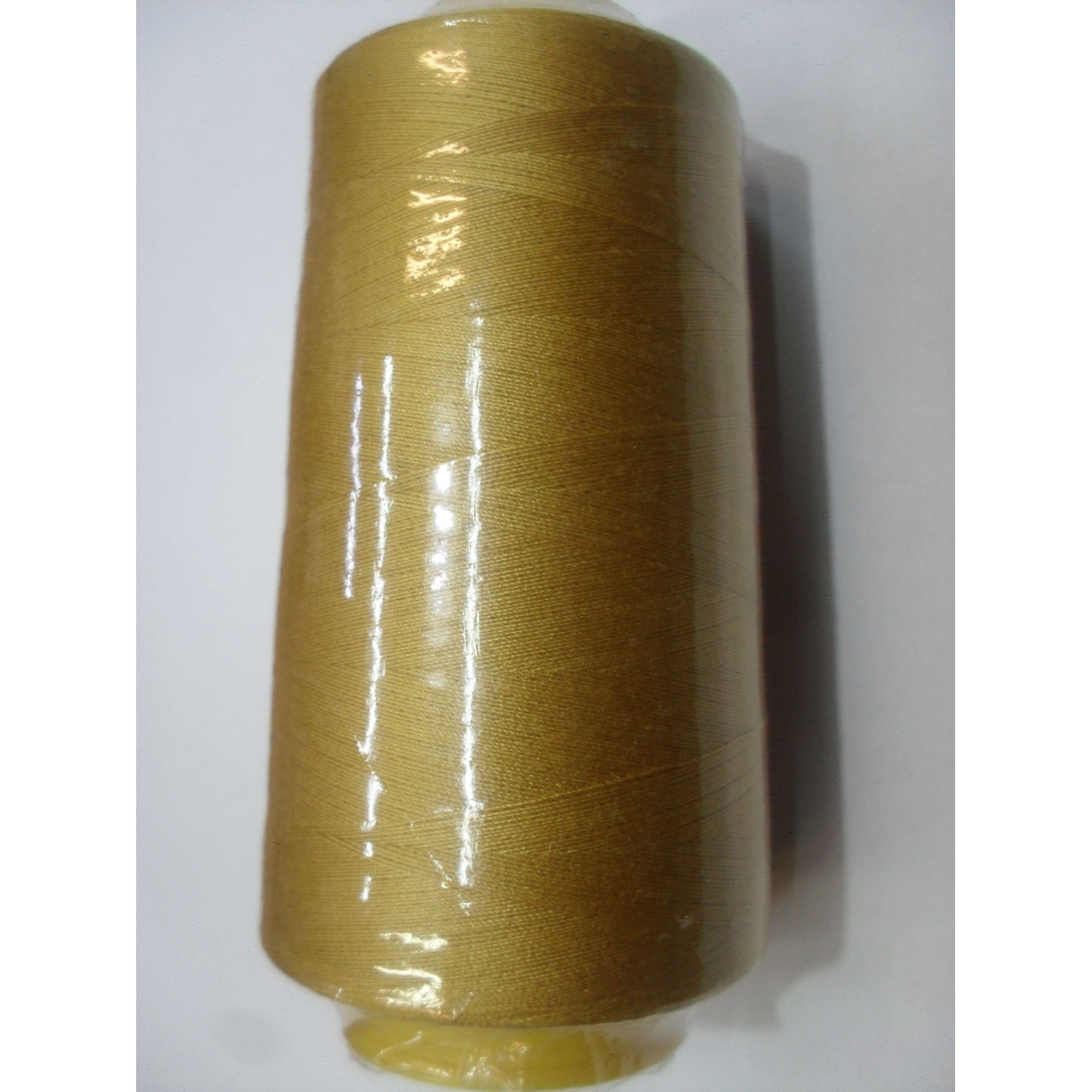 Cono per cucire titolo 40/2 100% poliestere a scelta da 4.000 yard o 10.000 yard
