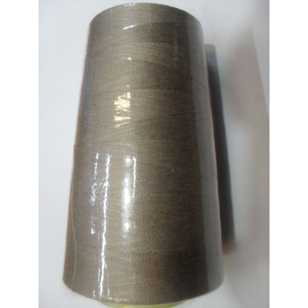 Cono per cucire titolo 40/2 100% poliestere a scelta da 4.000 yard o 10.000 yard