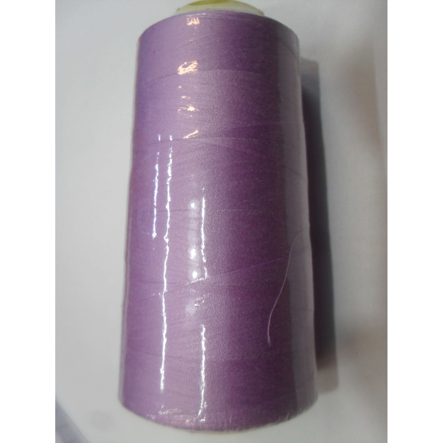 Cono per cucire titolo 40/2 100% poliestere a scelta da 4.000 yard o 10.000 yard