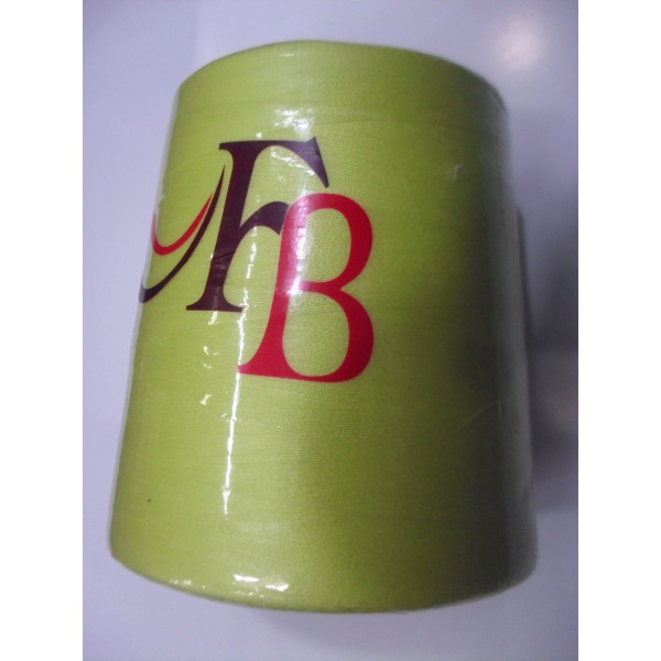 Cono per cucire titolo 40/2 100% poliestere a scelta da 4.000 yard o 10.000 yard