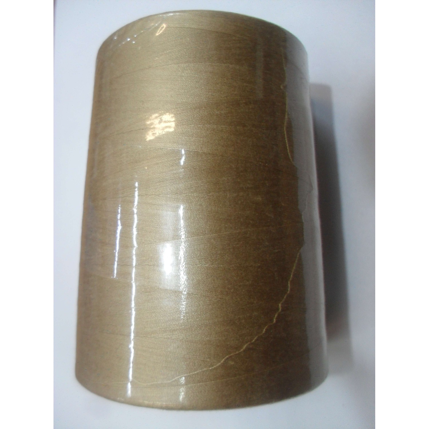 Cono per cucire titolo 40/2 100% poliestere a scelta da 4.000 yard o 10.000 yard