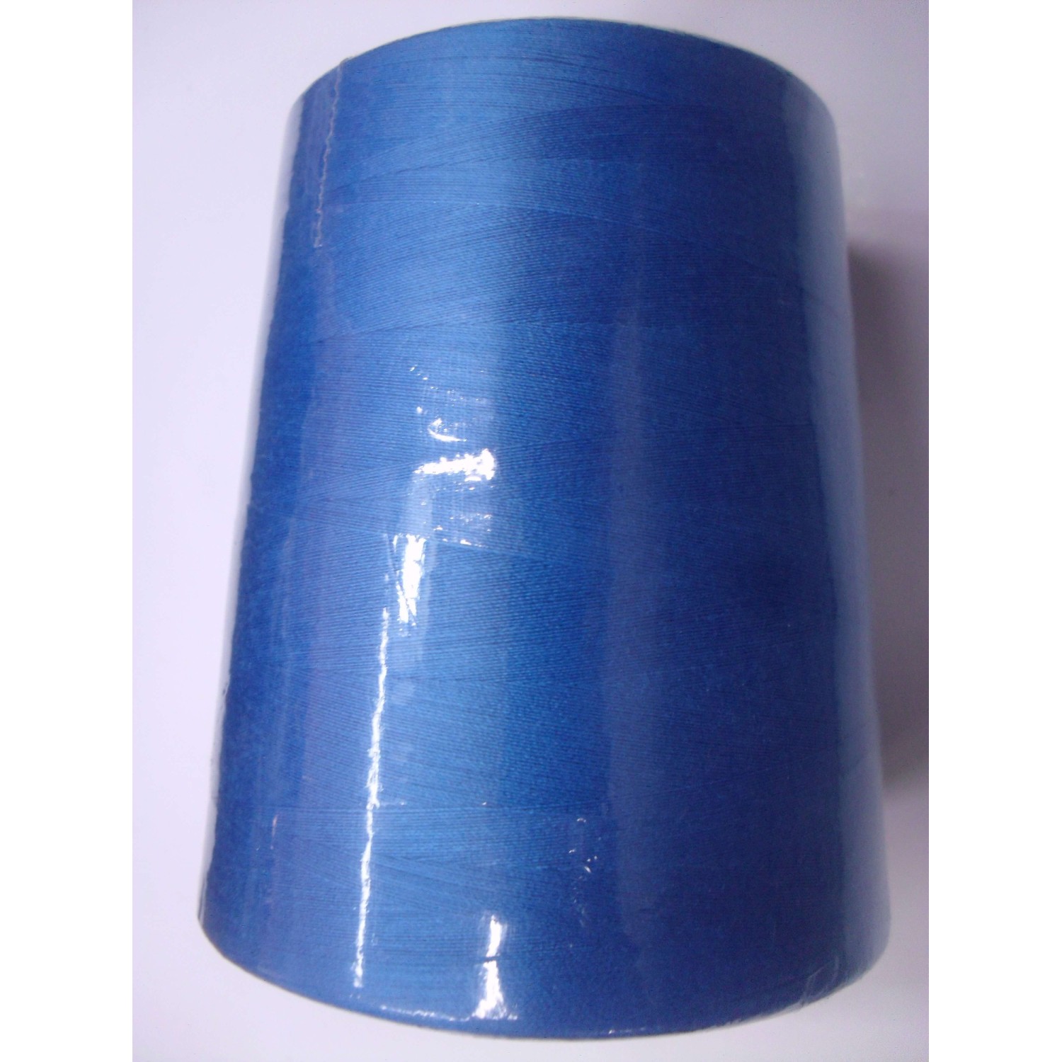 Cono per cucire titolo 40/2 100% poliestere a scelta da 4.000 yard o 10.000 yard