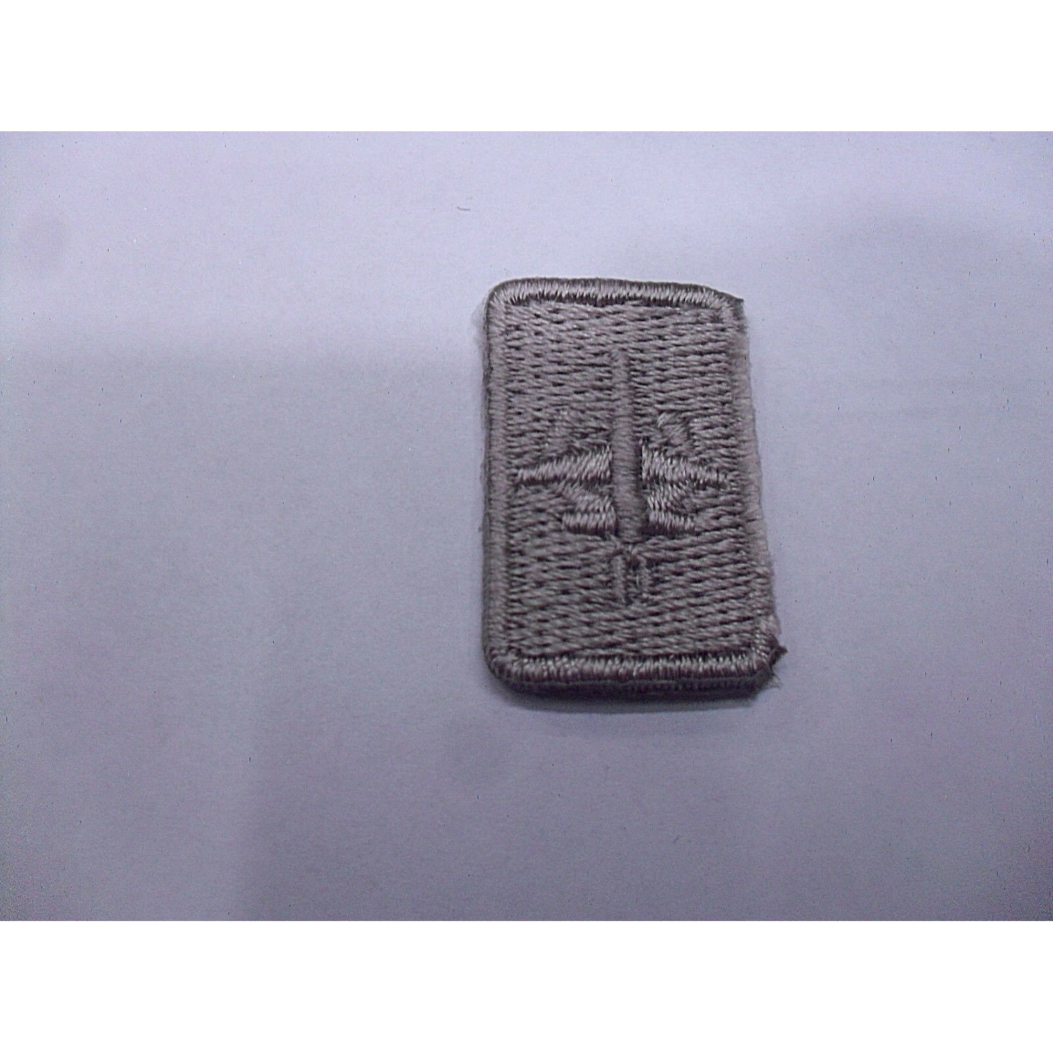 TOPPA PATCH RETTANGOLARE RICAMO AEREO TERMO O DA CUCIRE 1,6X2,6 cm. VARI COLORI