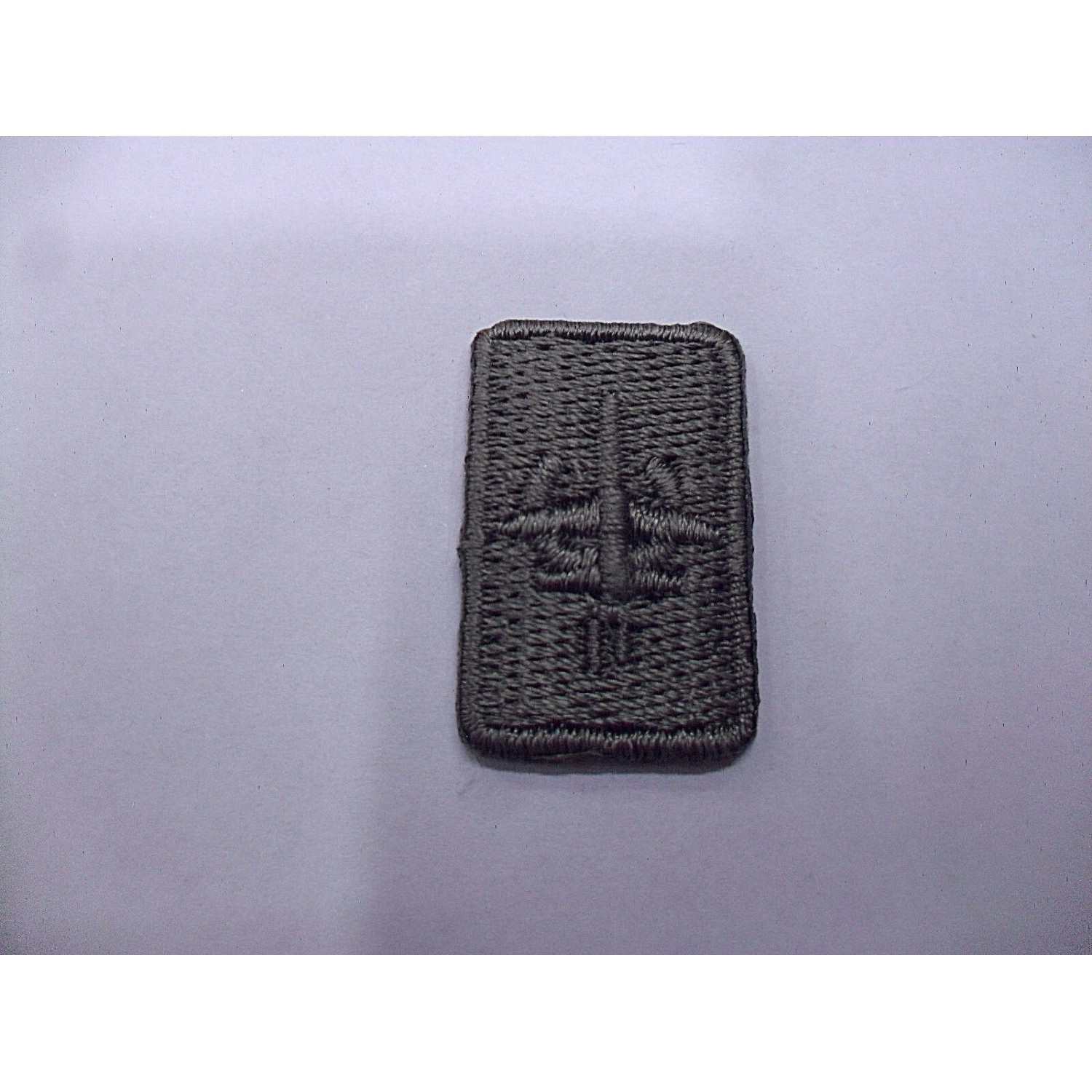 TOPPA PATCH RETTANGOLARE RICAMO AEREO TERMO O DA CUCIRE 1,6X2,6 cm. VARI COLORI