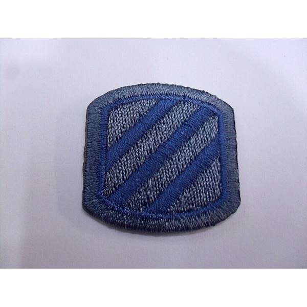 TOPPA PATCH QUADRATA RICAMO SU TESSUTO DIAGONALI TERMO O CUCIRE DIMENSIONI VARIE