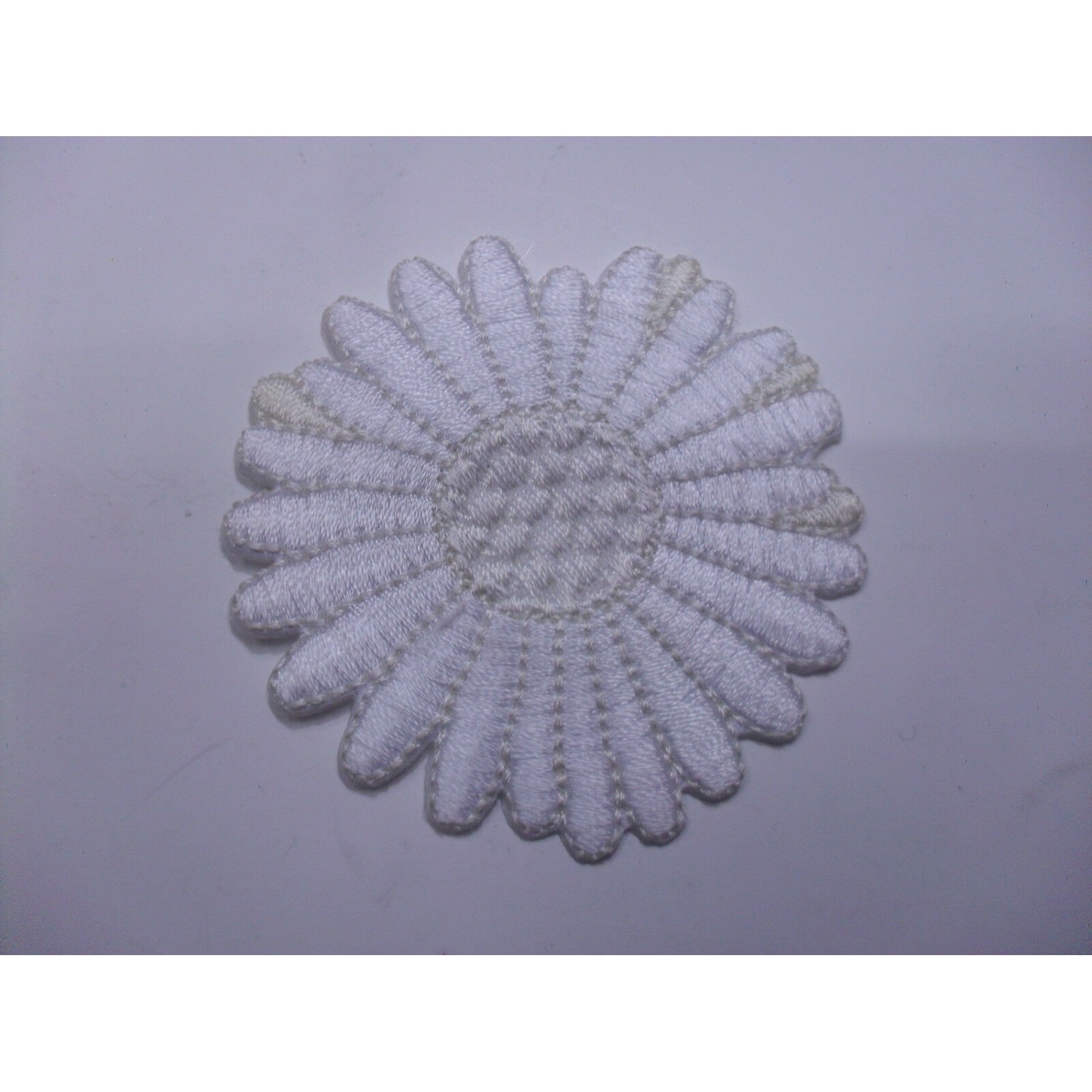 TOPPA PATCH FIORE RICAMATO TERMOADESIVA O DA CUCIRE DIMENSIONI VARIE