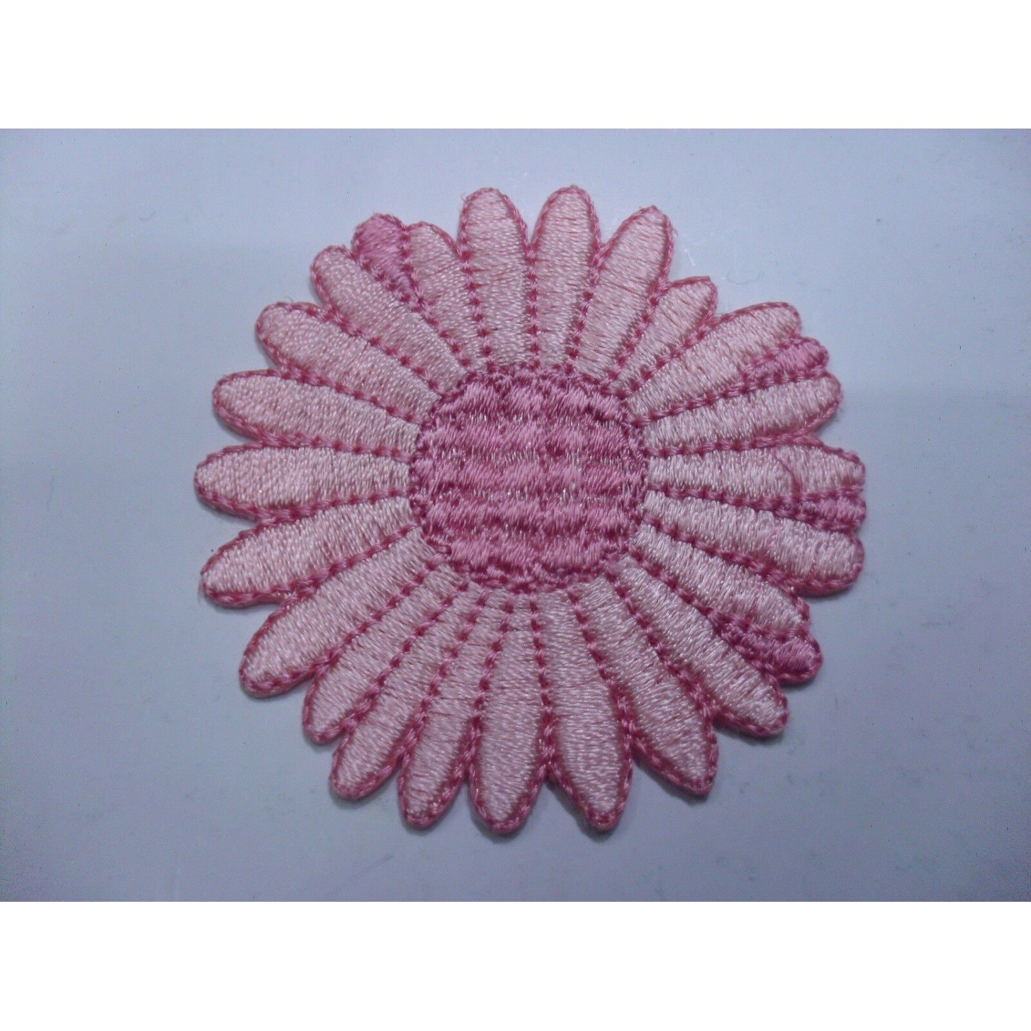 TOPPA PATCH FIORE RICAMATO TERMOADESIVA O DA CUCIRE DIMENSIONI VARIE