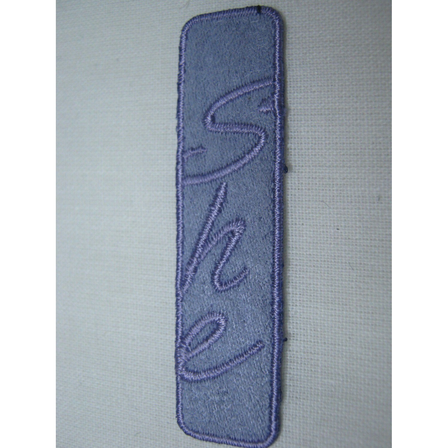 TOPPA PATCH APPLICAZIONE RICAMO TESSUTO TERMOADESIVA O DA CUCIRE DIME. 1,5X6 cm.