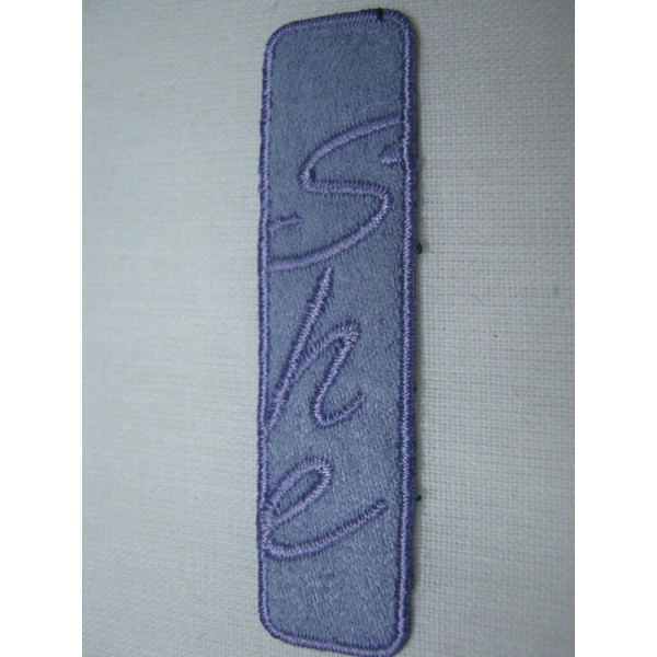 TOPPA PATCH APPLICAZIONE RICAMO TESSUTO TERMOADESIVA O DA CUCIRE DIME. 1,5X6 cm.