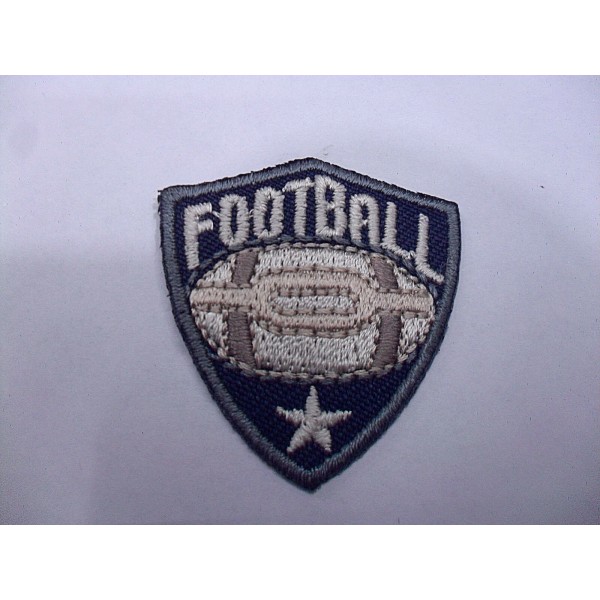 TOPPA PATCH APPLICAZIONE IN TESSUTO RICAMO FOOTBALL TERMO O CUCIRE 3,7X3,4 cm.