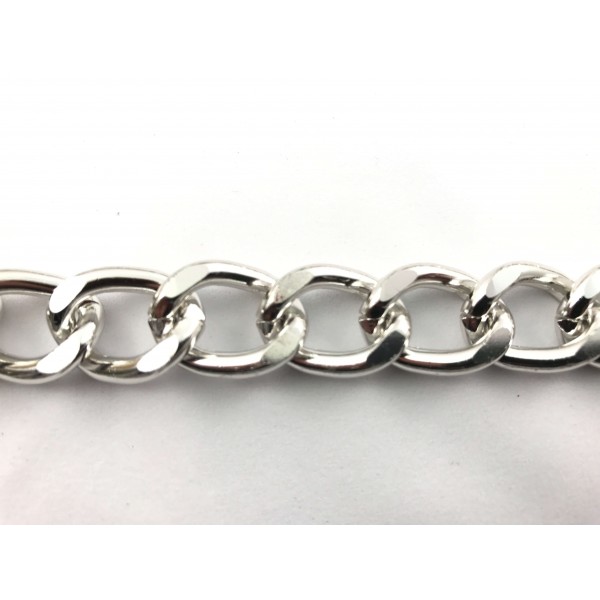 Catena metallo (1,5 cm.) art. 066 per decorazioni abbigliamento, borse, tracolle e varie 1 mt.