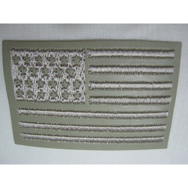 TOPPA PATCH APPLICAZIONE RICAMO SU ECOPELLE TERMOADESIVA O DA CUCIRE 6,2X4 cm.