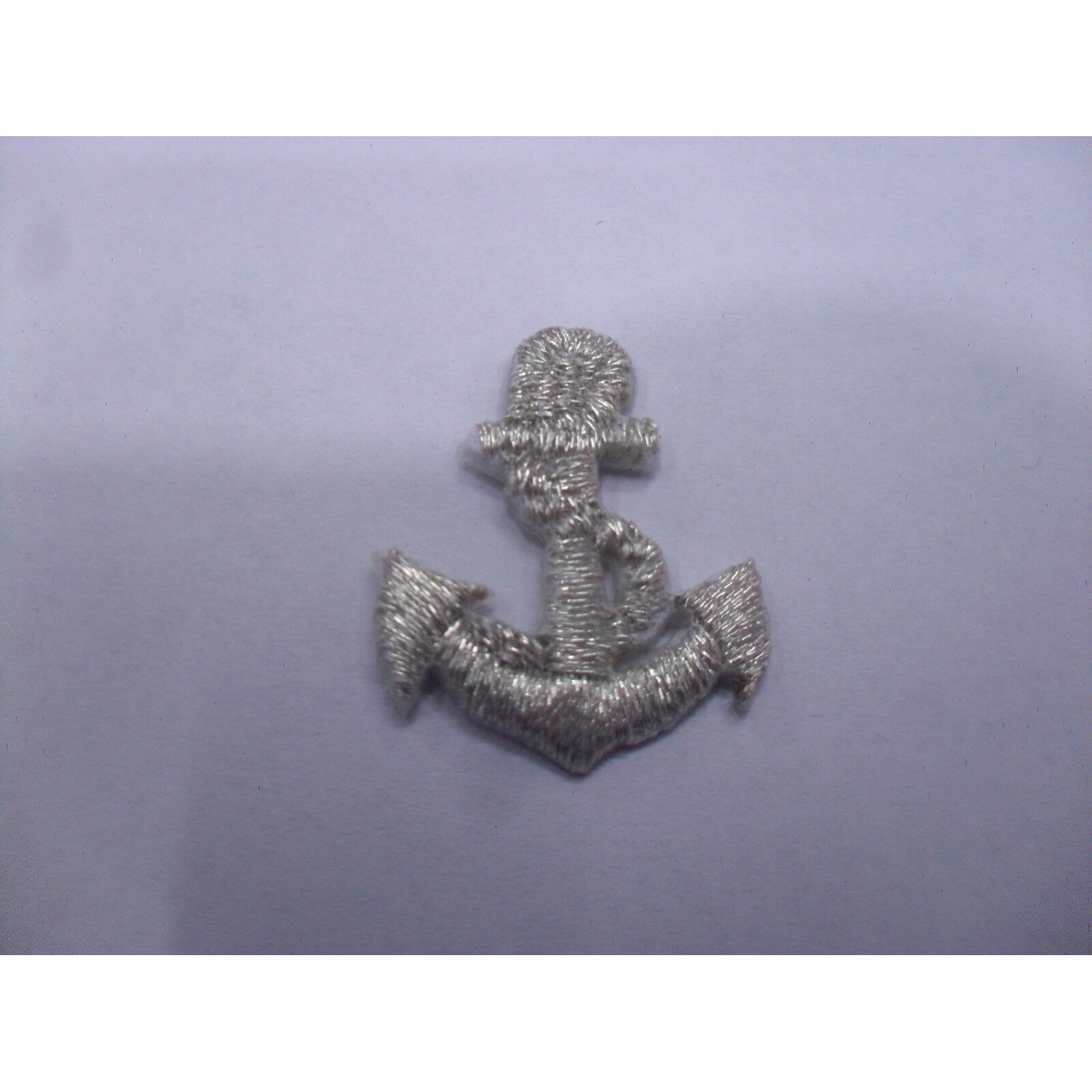 TOPPA PATCH APPLICAZIONE RICAMO ANCORA LAME' TERMO O DA CUCIRE 2,5X2 cm. CIRCA