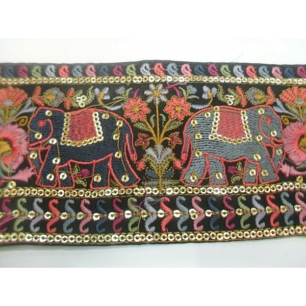 1 Metro passamaneria gallone ricamato h. 8,5 cm. per decorazioni abbigliamento, borse e coffe