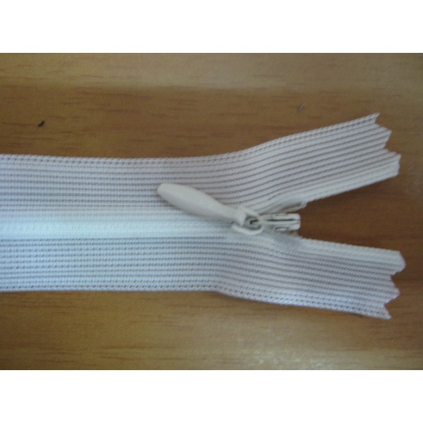 1 CHIUSURA ZIP CERNIERA LAMPO INVISIBILE ABITI LEGG. LUNGHEZZA 50 cm. VARI COL.