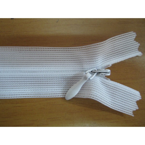 1 CHIUSURA ZIP CERNIERA LAMPO INVISIBILE ABITI LEGG. LUNGHEZZA 50 cm. VARI COL.