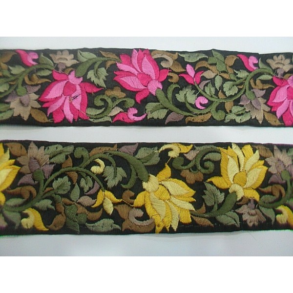 1 Metro passamaneria gallone ricamato h. 5,5 cm. x decorazioni varie borse e coffe