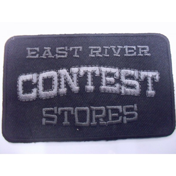 TOPPA PATCH APPLICAZIONE RICAMO TESSUTO TERMO O DA CUCIRE DIMENS. 8,8X5,5 cm.