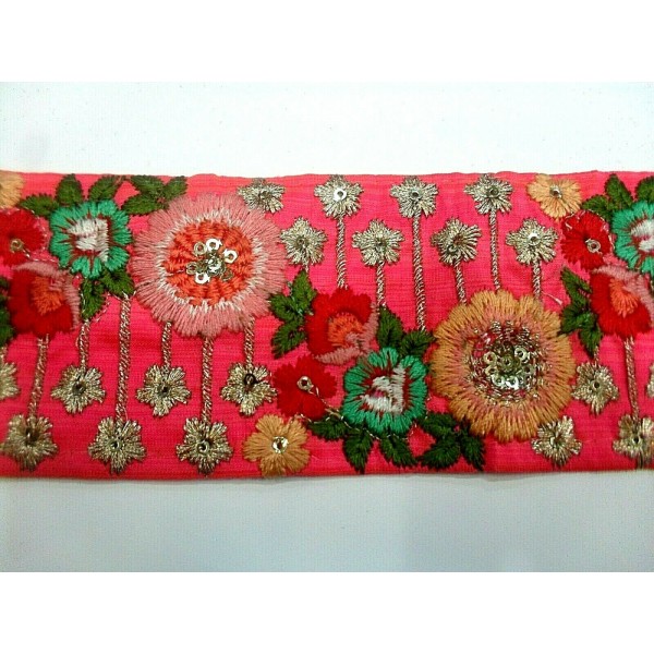 1 Metro passamaneria gallone ricamato h. 7 cm. per decorazioni varie borse e coffe