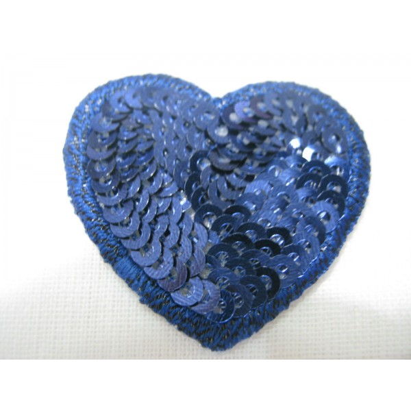 TOPPA PATCH APPLICAZIONE CUORE PAILLETTES TERMOADESIVA O DA CUCIRE 3X3 cm.