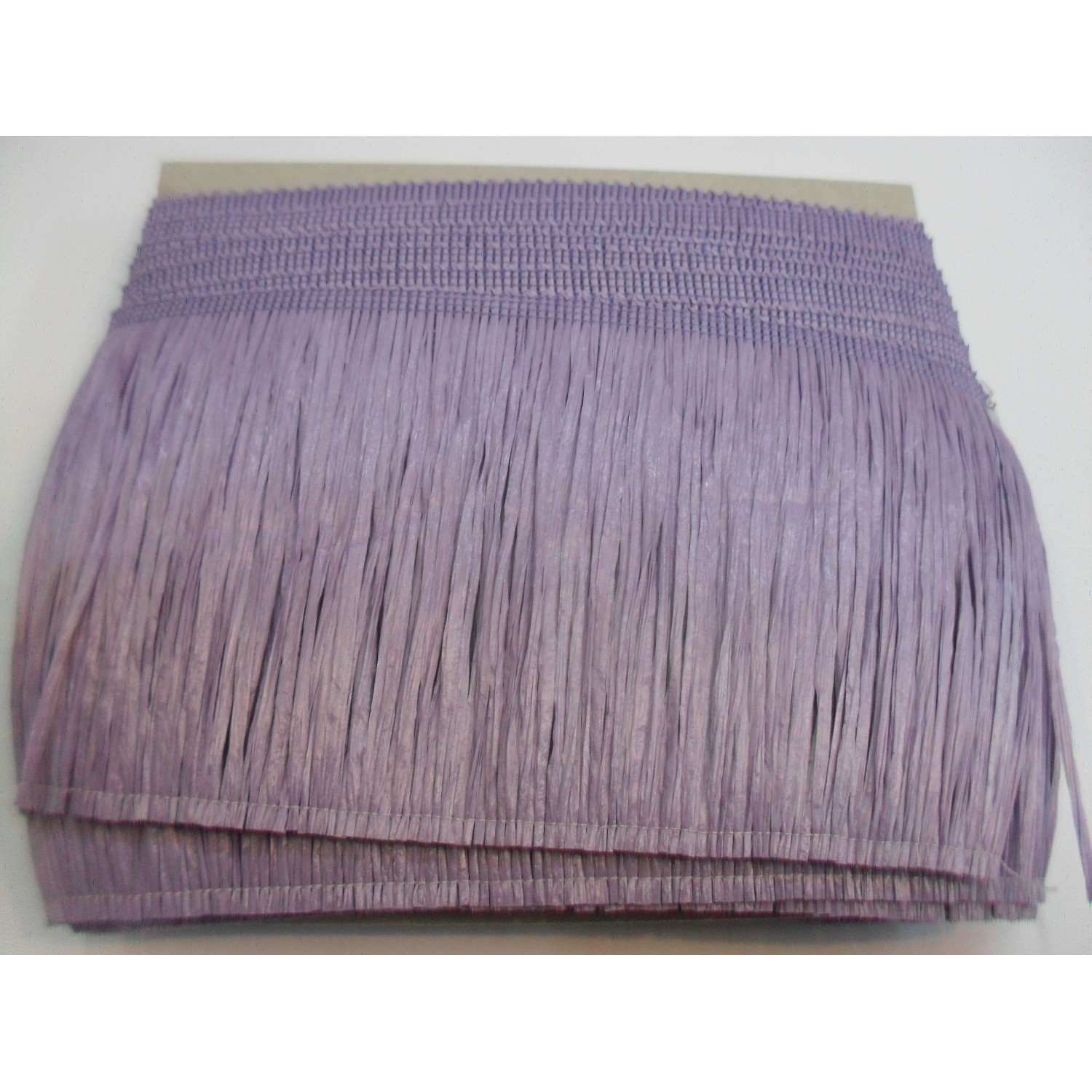 Passamaneria frangia in rafia altezza 15 cm. per decorazioni varie, taglio da 50 cm.