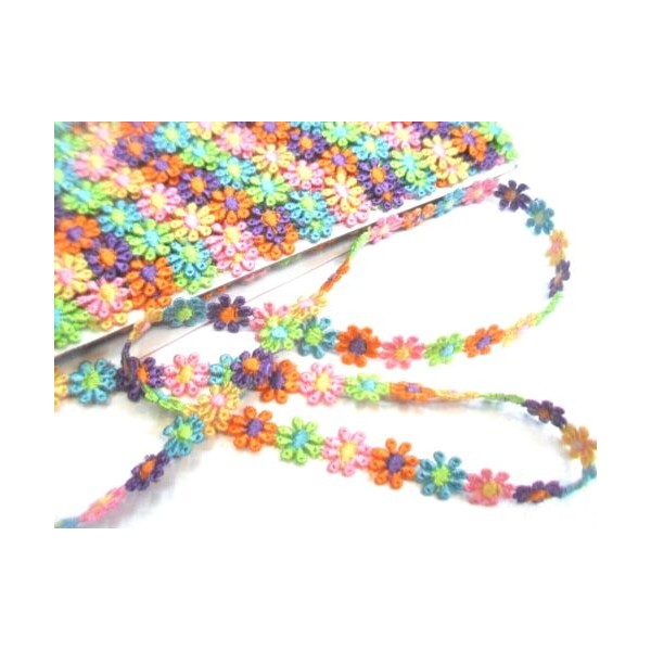 1 metro merletto macramè margherite per rifiniture e decorazioni alto 1,5 cm.