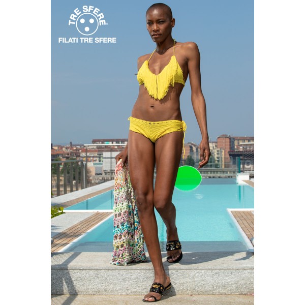 Gomitolo da 50 gr. 125 mt. mare stretch touch adatto per costumi - Tre Sfere