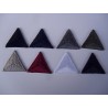 TOPPE PATCH TRIANGOLARI RICAMATE TERMO O DA CUCIRE 2,2X2,2 cm. 2 PZ. VARI COLORI