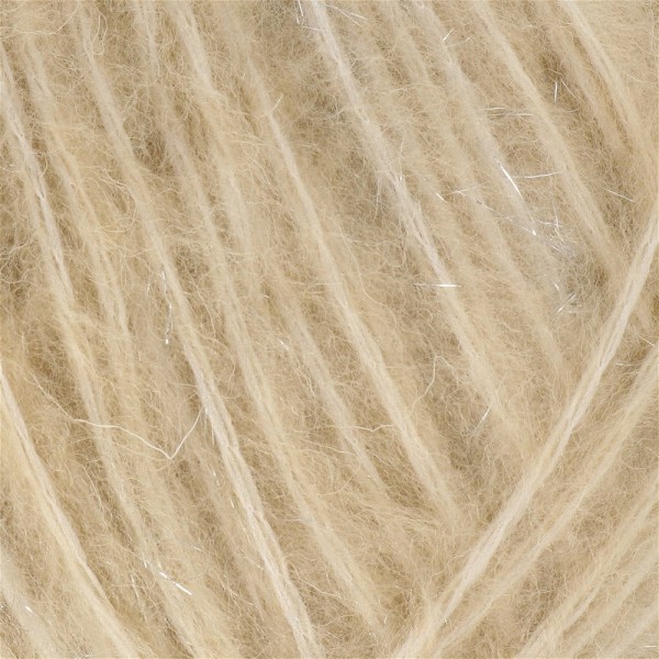 Gomitolo  da 50 gr. Alpachino della Miss Tricot Filati 50% merinos wool – 5% alpaca – 32%microfibra 1% pl metallizzato