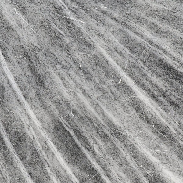 Gomitolo  da 50 gr. Alpachino della Miss Tricot Filati 50% merinos wool – 5% alpaca – 32%microfibra 1% pl metallizzato