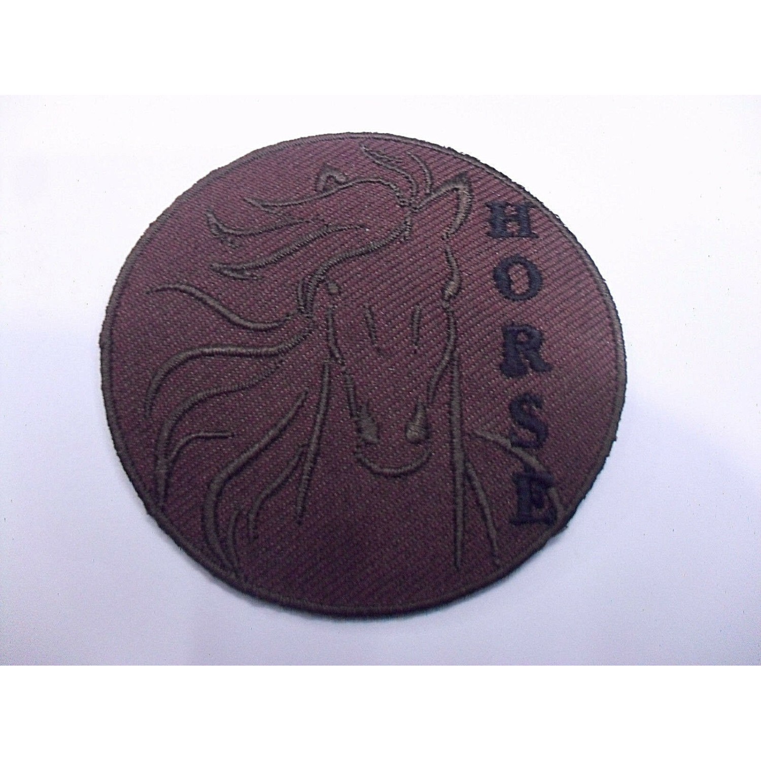 TOPPA PATCH TONDA RICAMO SU TESSUTO. "HORSE" TERMO O CUCIRE DIAMETRO 6,1 CM.