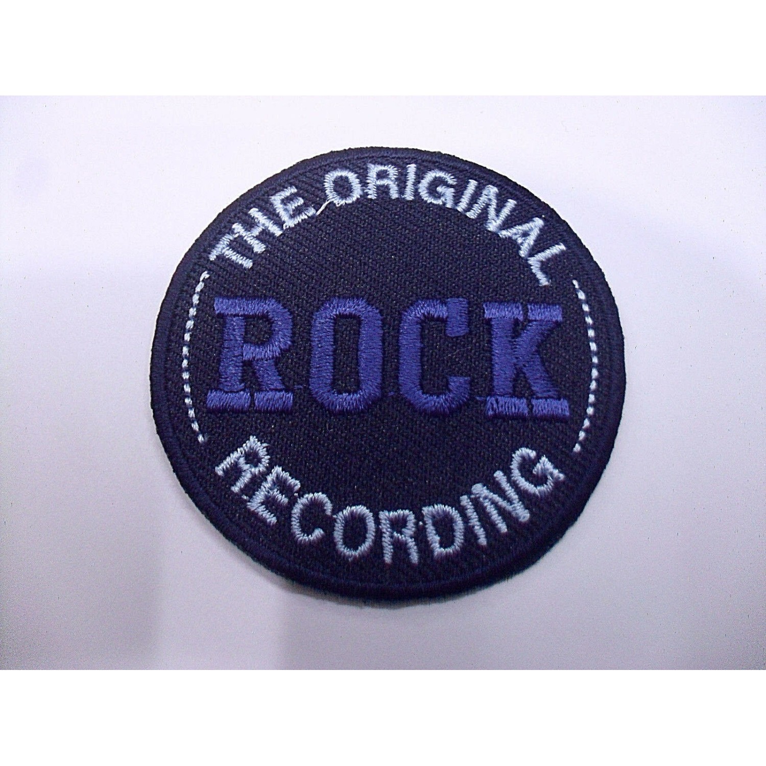 TOPPA PATCH TONDA RICAMO SU TESSUTO "ROCK RECORDING" TERMO O CUCIRE DIAM. 5,5 cm