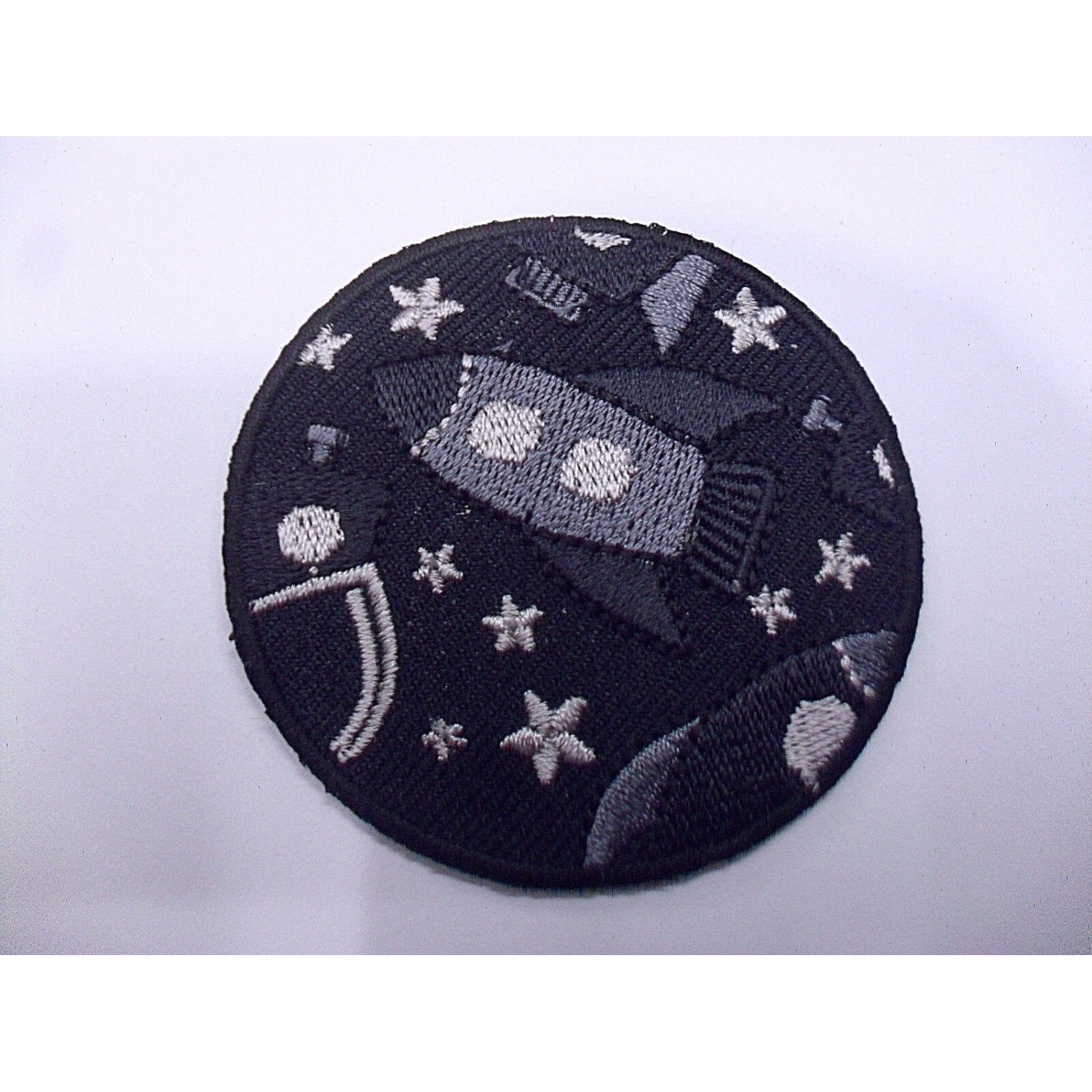 TOPPA PATCH TONDA RICAMO SU TESSUTO "RAZZO SPAZIO" TERMO O CUCIRE DIAM. 5,6 cm