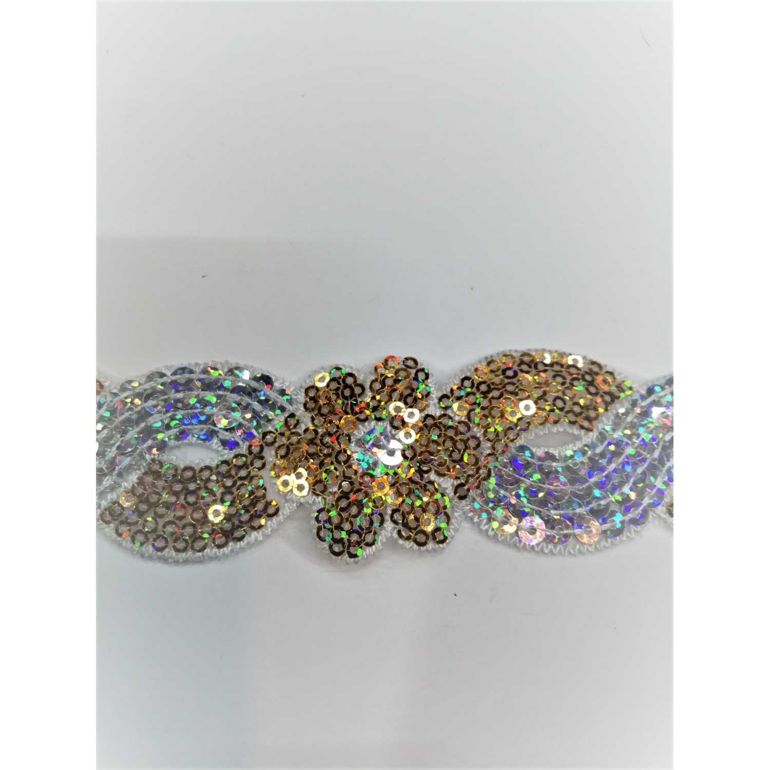 Novità passamaneria moda micropaillettes h. 40 mm. 1 metro vari colori