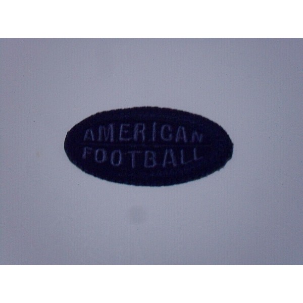 TOPPA PATCH RICAMO TESS. "AMERICAN FOOTBALL" TERMO O DA CUCIRE DIMENS. 6X3,2 CM.