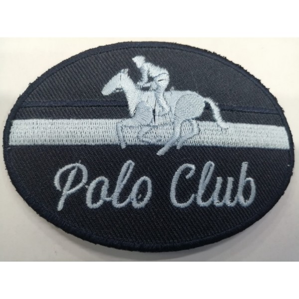 Toppa patch ricamo su tessuto "Polo Club" 032A termo o cucire dimensioni 6x8,7 cm.