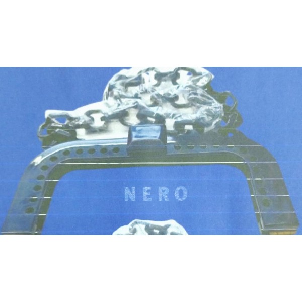 Chiusura in plastica per borsa 20x10 cm. con gancio magnetico e tracolla da 60 cm. vari colori