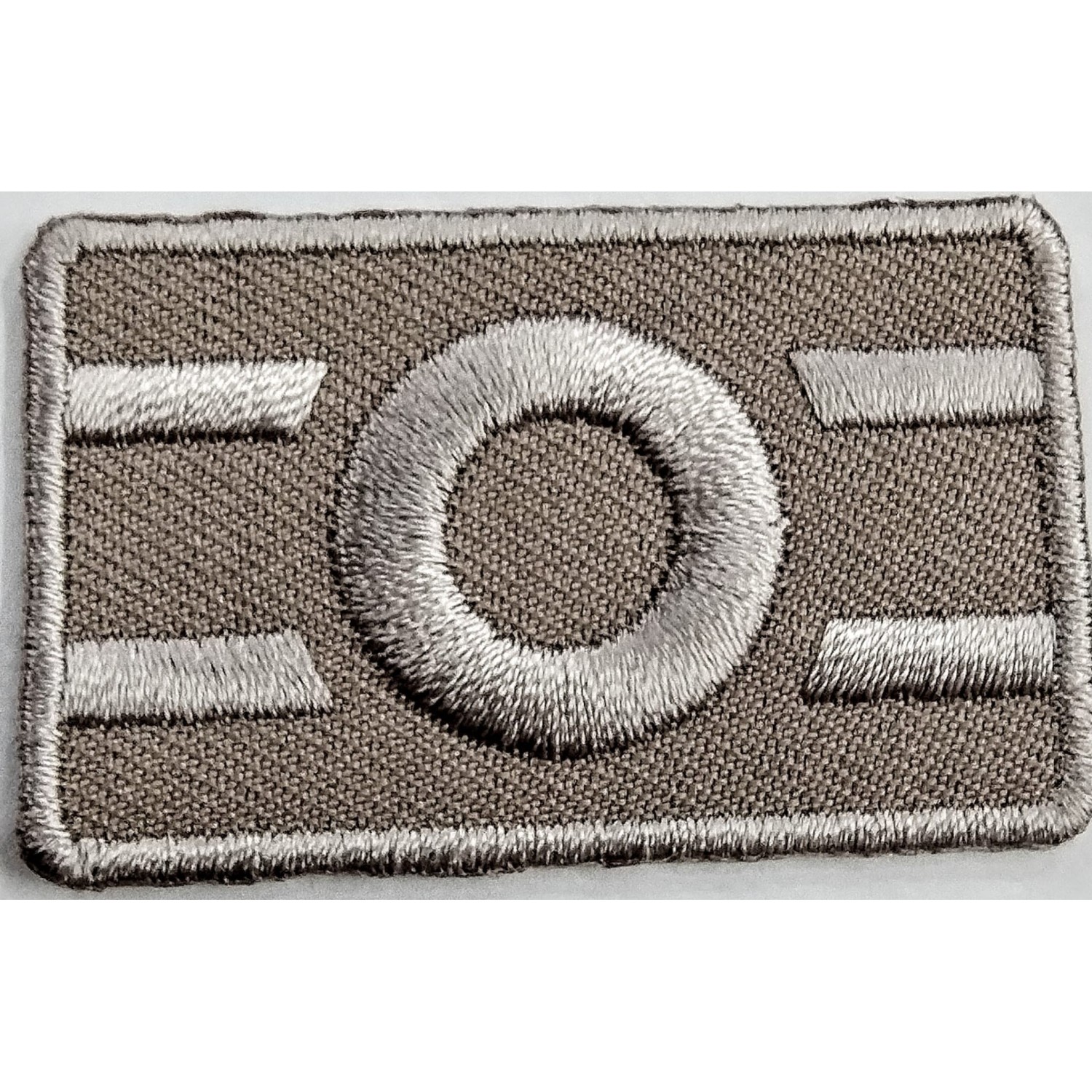 Toppa patch applicazione 103A ricamo "Cerchio" termo o cucire misura 1,8x4,4 cm.