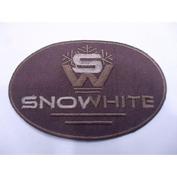 TOPPA PATCH RICAMO SU TESSUTO "SNOWHITE" TERMO O CUCIRE DIMENSIONI VARIE