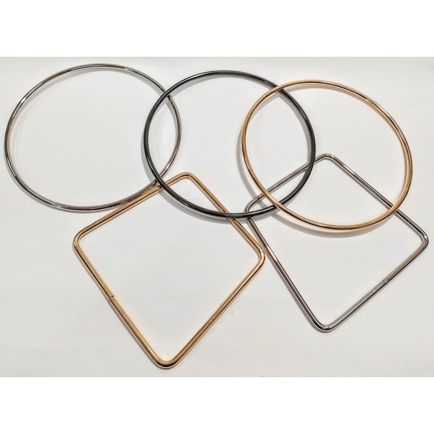 Manico per borsa in metallo cerchio o trapezio varie misure e colori 1 pz.