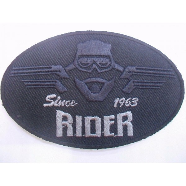 TOPPA PATCH RICAMO SU TESSUTO "RIDER" TERMO O CUCIRE DIMENSIONE 9X5,5 cm. CIRCA