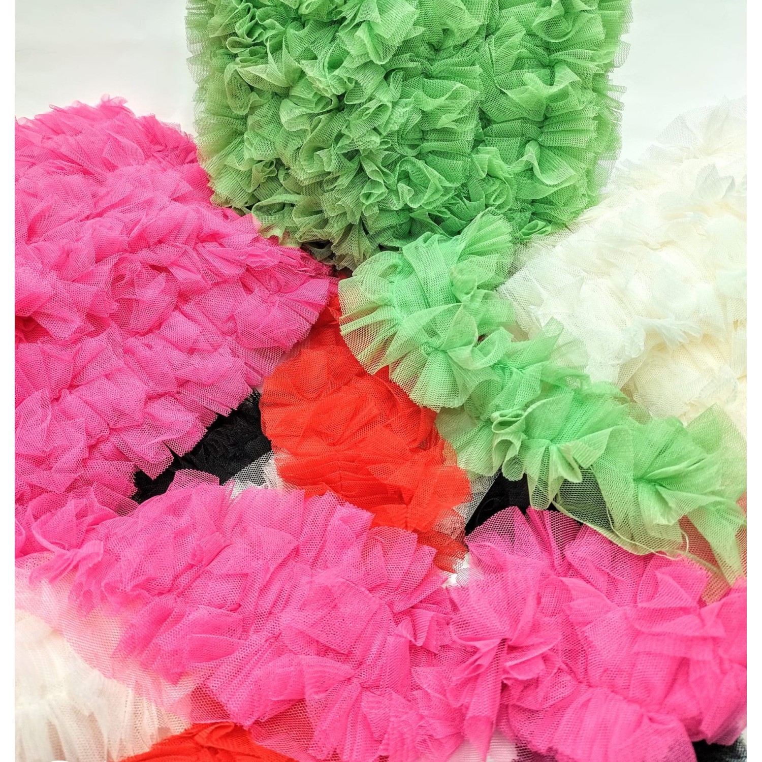 Passamaneria moda ruche tulle altezza circa 8,5 cm. per decorazioni varie 1 metro
