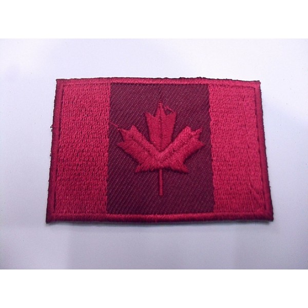 TOPPA PATCH RICAMO SU TESSUTO "BANDIERA CANADA" TERMO O CUCIRE 4,1X6,1 CM.